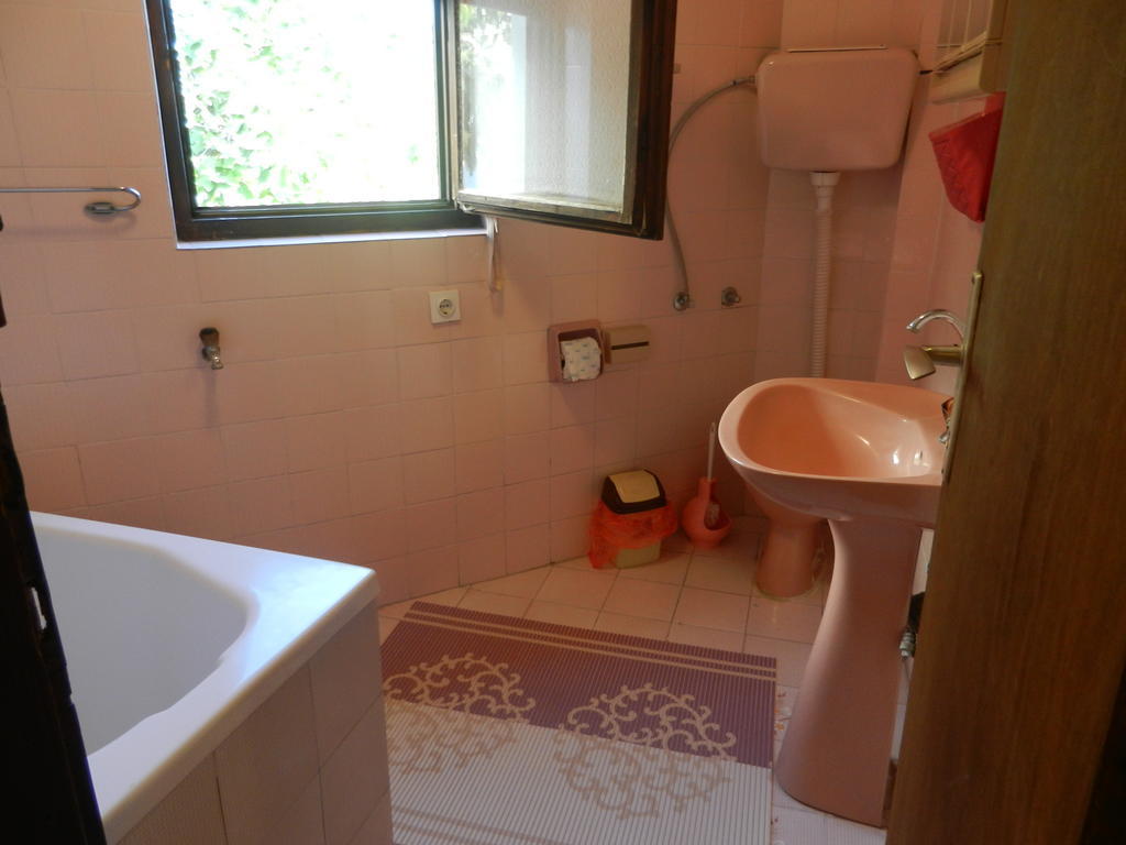 Apartments Sino More Тиват Стая снимка